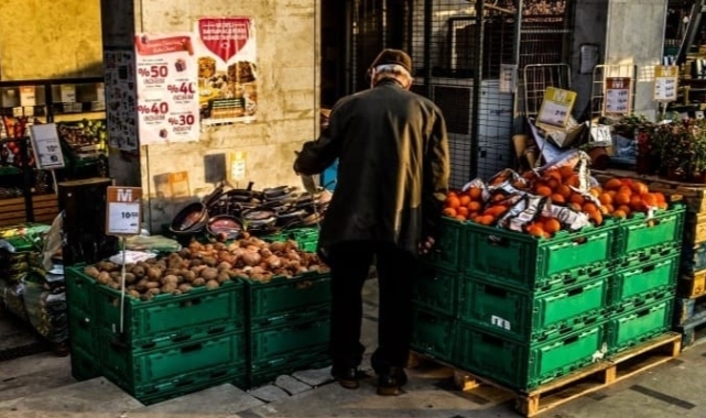 TÜRK İŞ: Açlık sınırı 14 bin 25 liraya yükseldi