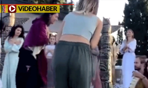 Yoga yapar gibi zikir çektiler