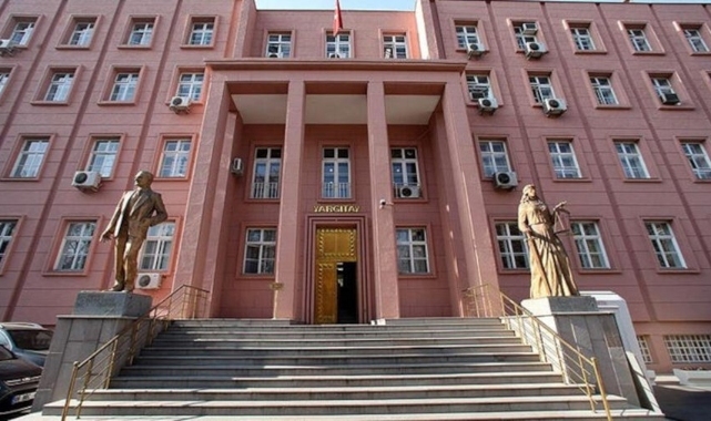 AYM kararına uymayan Yargıtay'a yerel mahkeme de uymadı