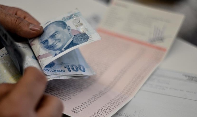 Bakan Işıkhan duyurdu: Çalışan emekliye 5 bin lira ne zaman verilecek?