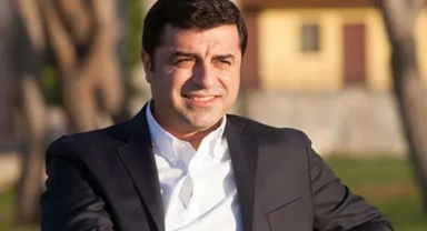 Demirtaş: Saldırının ilk fitilini tetikçi Abdülkadir Selvi ateşledi