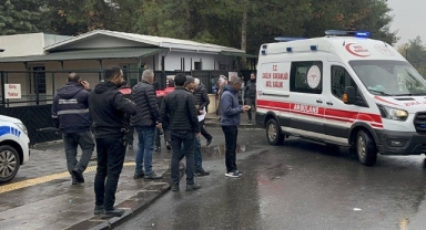 Diyarbakır Adliyesi’nde kavga: 1’i polis 2 yaralı