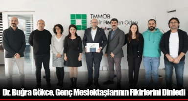 Dr. Buğra Gökce, Genç Meslektaşlarının Fikirlerini Dinledi