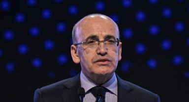 Hazine ve Maliye Bakanı Mehmet Şimşek: Kur oynaklığı azaldı, TL'deki kan kaybı durdu