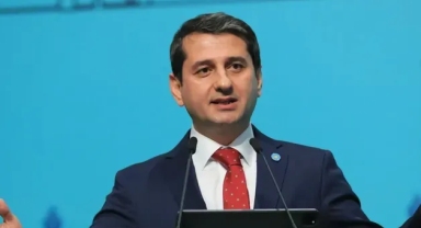 İBB İYİ Parti Grup Başkanvekili Özkan'ın istifası istendi