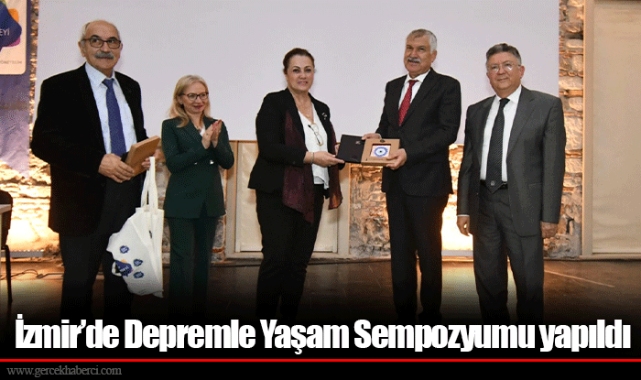 İzmir’de Depremle Yaşam Sempozyumu yapıldı