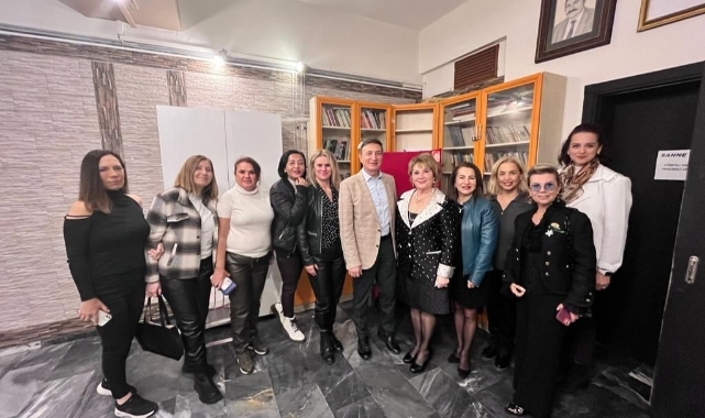 Lösemili çocukların tiyatro heyecanı