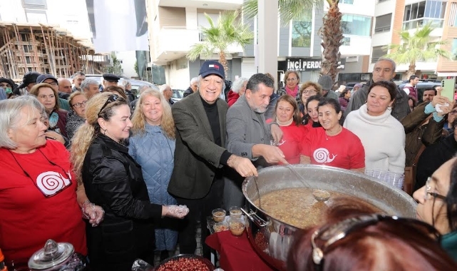 Narlıdere, Toprak Ana Günü’nü nar ve aşure ile kutladı
