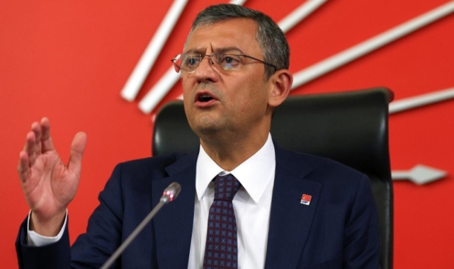 Özel'den İYİ Parti ile ittifak sorusuna yanıt: Siyasette hiçbir ihtimal tamamen sıfırlanmaz, öyle olmaması için çok gayret sarf ettik