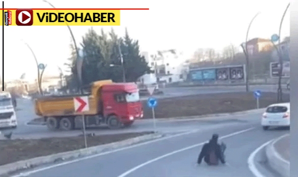 Scooterlar ne kadar güvenli... Seyir halinde dengesini kaybetti