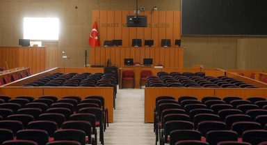 'Terör propagandası' suçlamasına 'Türk bayrağı paylaşma' cezası