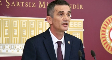 Ümit Dikbayır:  Yoluma bağımsız Sakarya Milletvekili olarak devam edeceğim