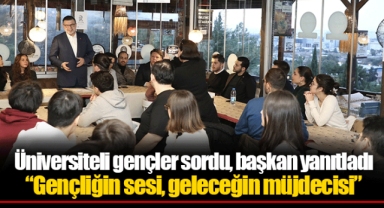 Üniversiteli gençler sordu, başkan yanıtladı: “Gençliğin sesi, geleceğin müjdecisi”