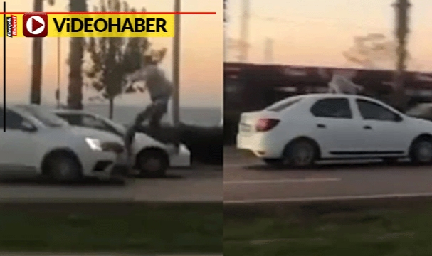 Vatandaştan otomobile &quot;uçan tekme&quot;