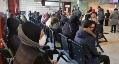 Aile hekimleri: Bakanın söylediği gibi nezle değil, Covid geçiriyoruz