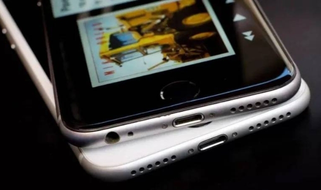 Apple, iPhone'ları kasıtlı olarak yavaşlattığı iddiaları üzerine ABD'de tazminat ödemeye başladı