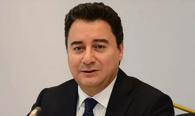 Babacan'dan halasının Yahudi mezarlığına gömüldüğü iddialarına yanıt: Halam hala hayatta, Üsküdar'da yaşıyor