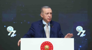 Cumhurbaşkanı Erdoğan'dan kamu görevlilerine mesajlaşma uygulaması uyarısı