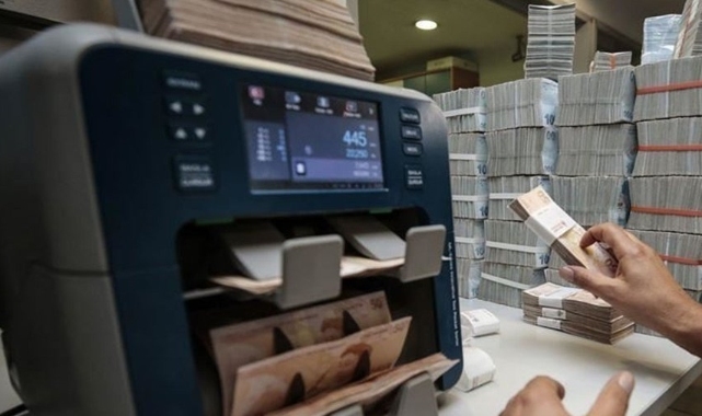 Eski bankacıya nitelikli zimmet suçundan 16 yıl 8 ay hapis cezası