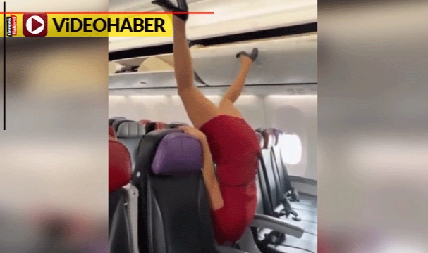 Hostesin kapakları kapatışı gündem oldu