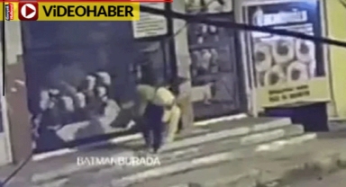 İlginç hırsızlık: Para değil gül ve ayıcık çaldılar