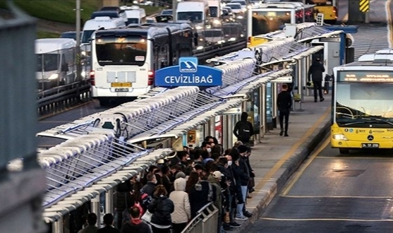 İstanbul'da toplu ulaşıma zam yapıldı