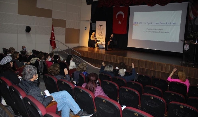 Karşıyaka sağlık söyleşilerinde otizm konuşuldu