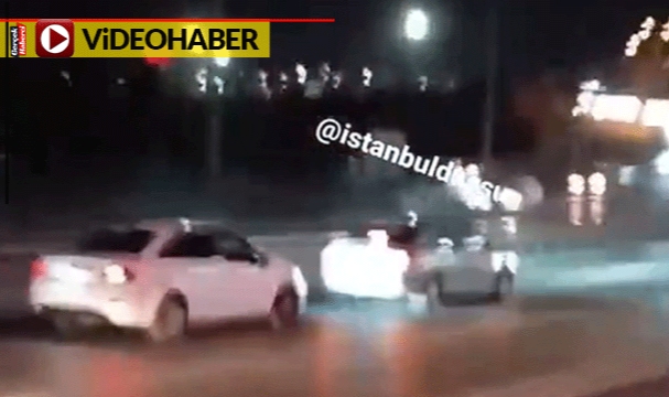 Makas atarak ilerlemeye çalışan sürücüler, birbirlerine çarpınca uzaklaştılar