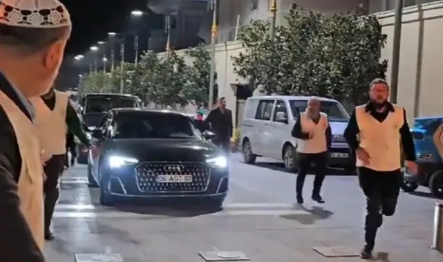 Menzil şeyhinin ihtişamı göz kamaştırdı