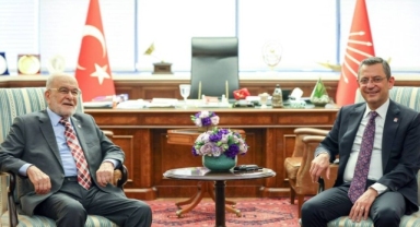 Özgür Özel ile Karamollaoğlu bir araya geldi