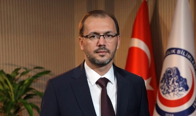 Rektörden randevu itirafı: Torpil yaptırıyorum, açıkça söyleyeyim