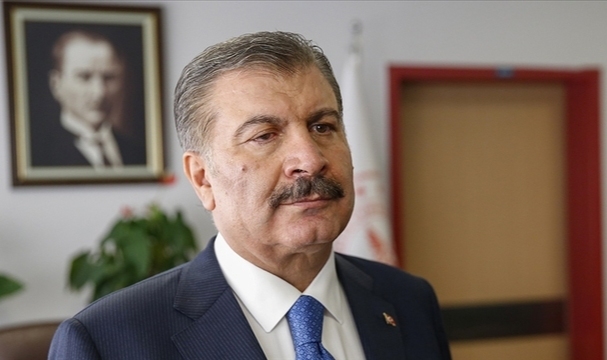 Sağlık Bakanı Koca, olunan üst solunum yolu enfeksiyonlarına karşı uyardı