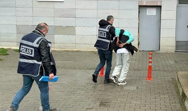 1 milyon 250 bin TL vurgun yapan 'savcı' otobüste yakalandı