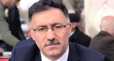 AK Partili eski isimden DEM adaylarının başvurusunun reddedilmesine tepki