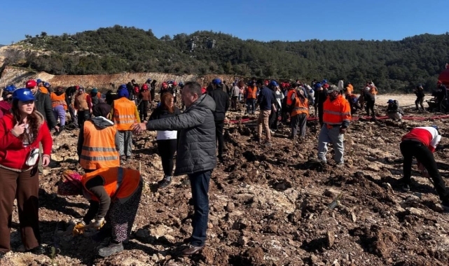 Akbelen’i yok edenler öğrencileri kandırmış