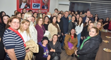 Başkan Adayı Çiçek'e Kadınlardan Tam Destek