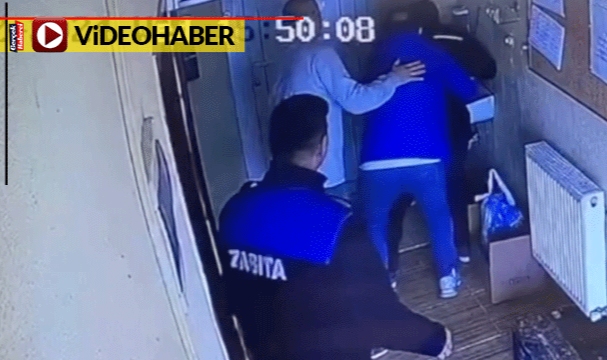 Boğulmak üzere olan işçiyi Heimlich manevrası kurtardı