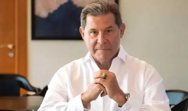 Cem Boyner&#039;den &#039;kredi kartına kısıtlama&#039; çıkışı