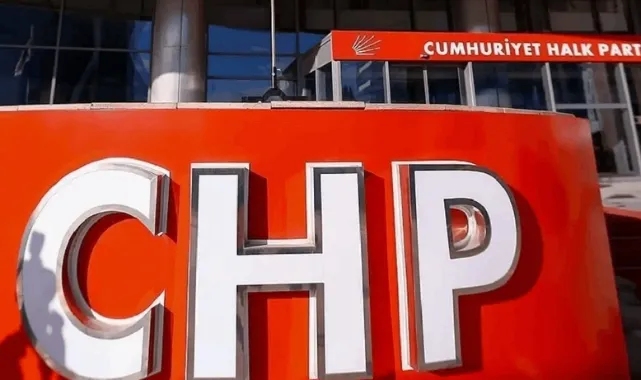 CHP'de bir ilin belediye başkan adayı yarıştan çekildi! Şimdi ne olacak?