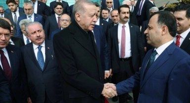 CHP'den AYM Başkanı Zühtü Arslan'a tebrik: "Cumhurbaşkanı'nın gözünün içine baka baka anlattı"