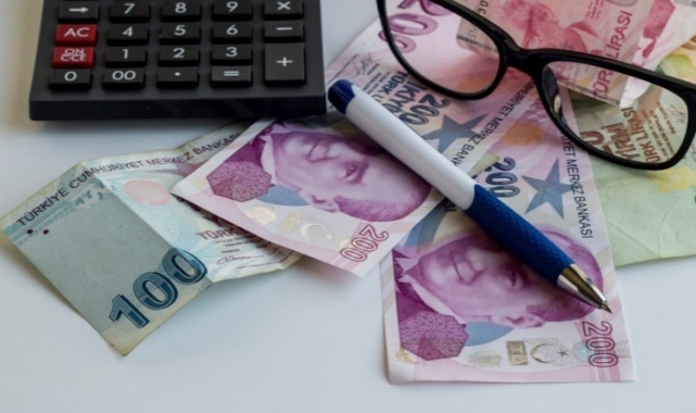 CHP'den emeklilerin bayram ikramiyesi için yeni teklif