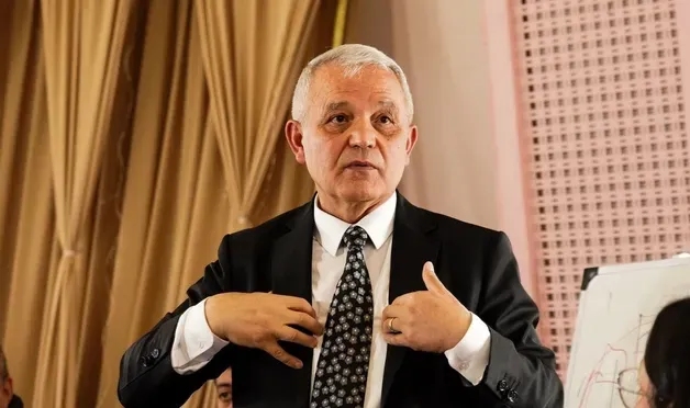 CHP'li aday ırkçı söylemi için özür diledi: 'Fırsatçıları kınıyorum'