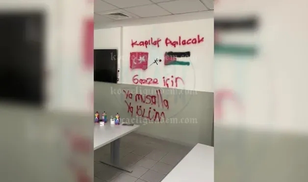 Gebze'de işçilerin rehin alındığı fabrikadan ilk fotoğraf: Gazze için