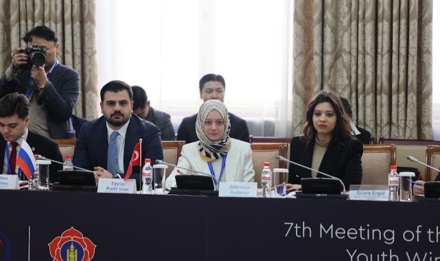 Geri AK Partili İnan Moğolistan'da seslendi: "Türkiye’nin ve dünyanın en büyük gençlik kolları hareketiyiz'"