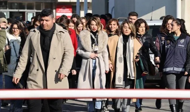 Gözaltına alınan Avukat Feyza Altun serbest bırakıldı