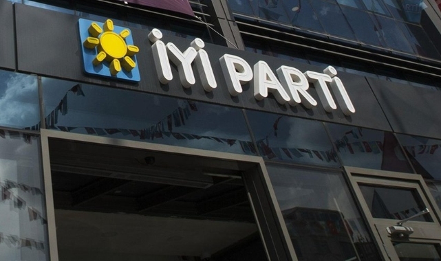 İYİ Parti’den 103 istifa daha: "İlçeyi AKP'ye teslim ettiniz'