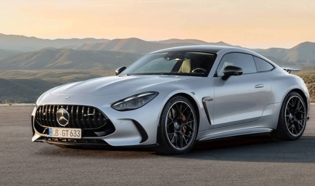 Mercedes yangın riski nedeniyle 250 bin aracını geri çağırıyor