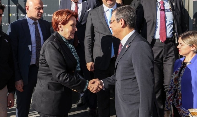 Özgür Özel'den, Meral Akşener'e ziyaret