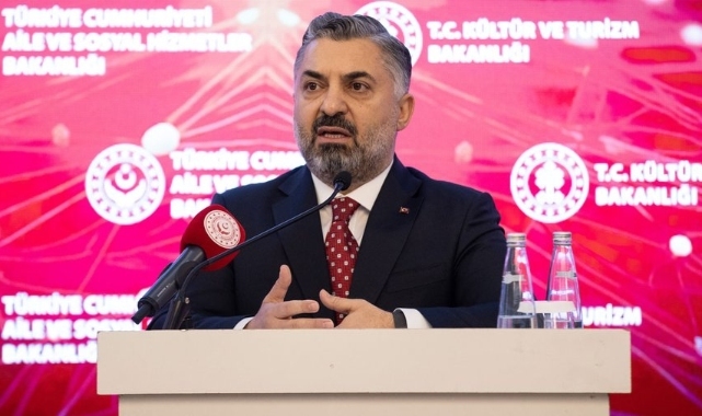 RTÜK Başkanı Şahin: Eşimle, kızımla dizi izleyemiyorum