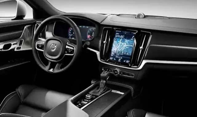 Volvo’nun Sensus sistemli araçlarında multimedya Türkiye’de çalışmıyor, kullanıcılar çözüm bekliyor